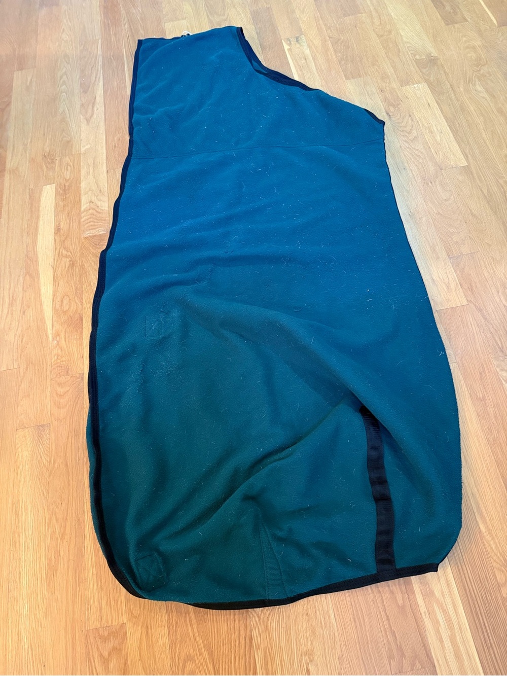 StateLine brand horse fleece cooler / blanket liner green with Black Trim Large